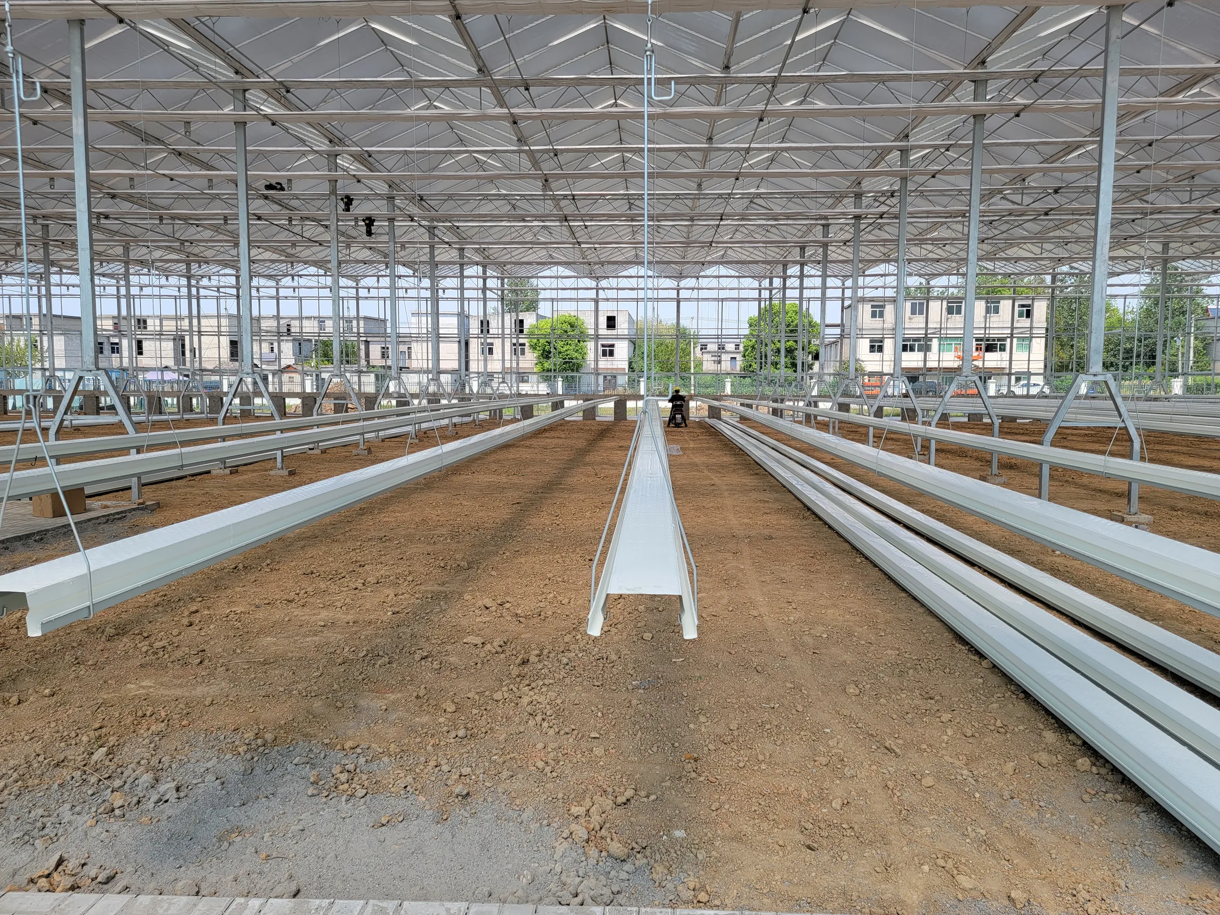 0.6 mm vs 0.7 mm Greenhouse Gutter: Which Should You Choose? - greenhouse product or project by Chanscen